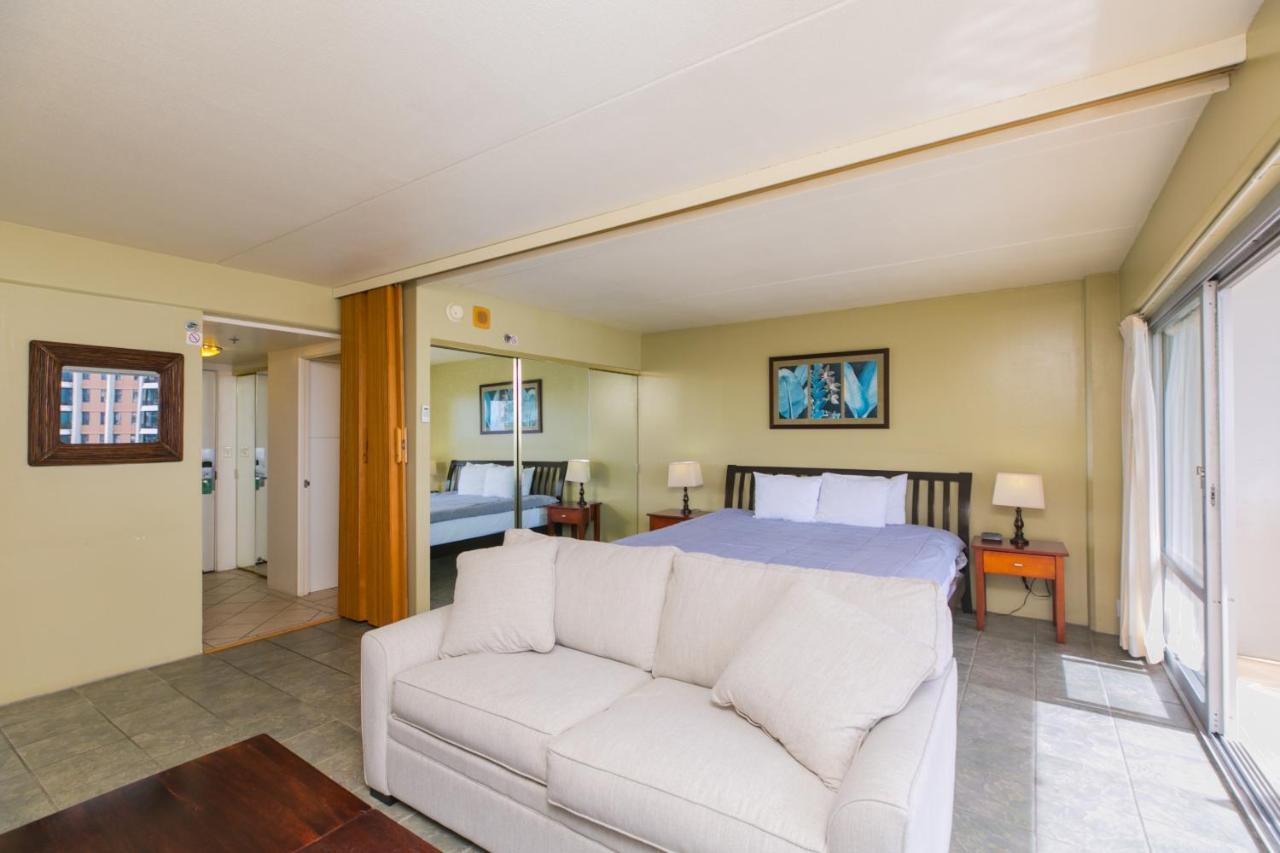 Ilikai Tower One Bedroom Lagoon View Waikiki Condos With Lanai & Free Wifi 檀香山 客房 照片