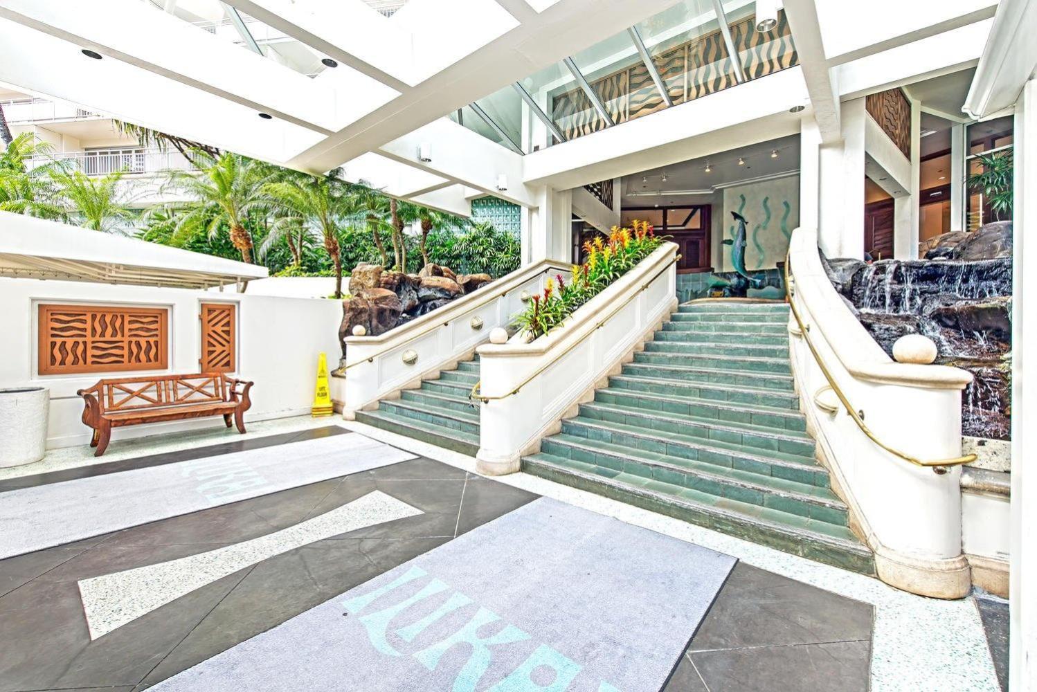 Ilikai Tower One Bedroom Lagoon View Waikiki Condos With Lanai & Free Wifi 檀香山 客房 照片