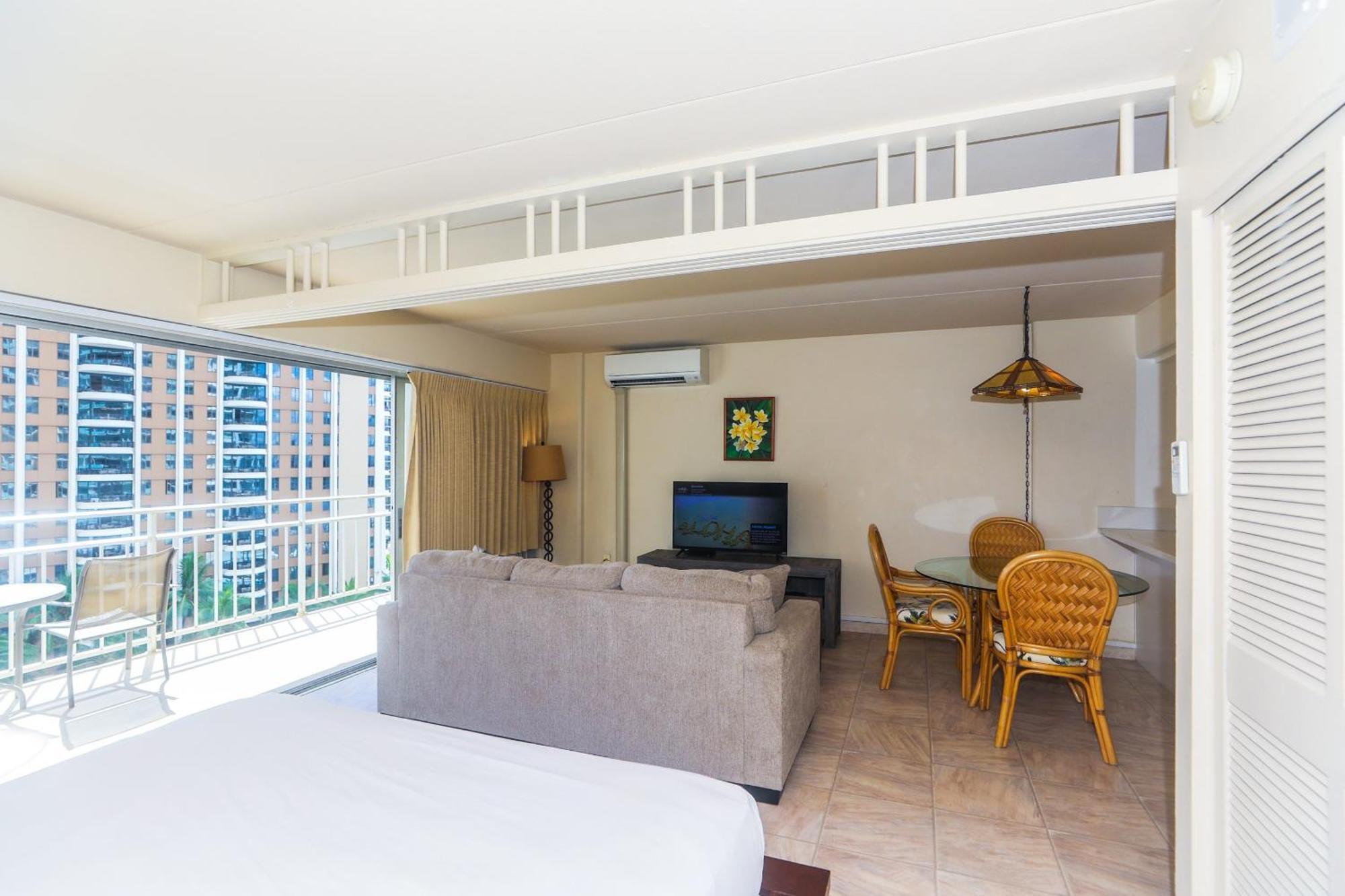 Ilikai Tower One Bedroom Lagoon View Waikiki Condos With Lanai & Free Wifi 檀香山 客房 照片
